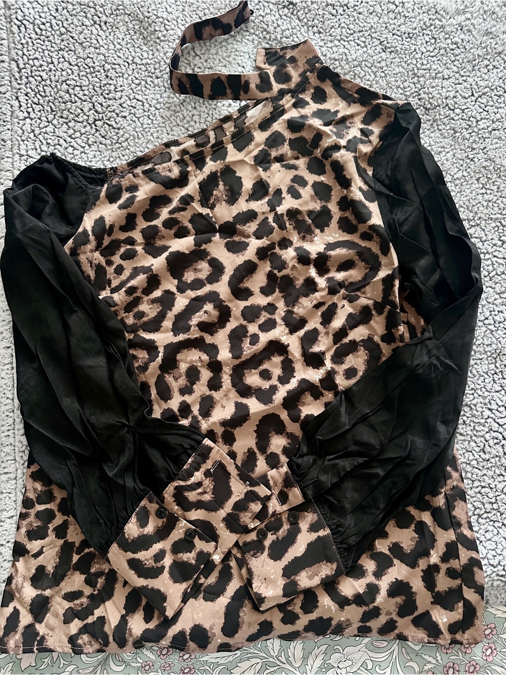 SHEIN Black and Tan Leopard Print Blouse with Sheer Black Sleeves